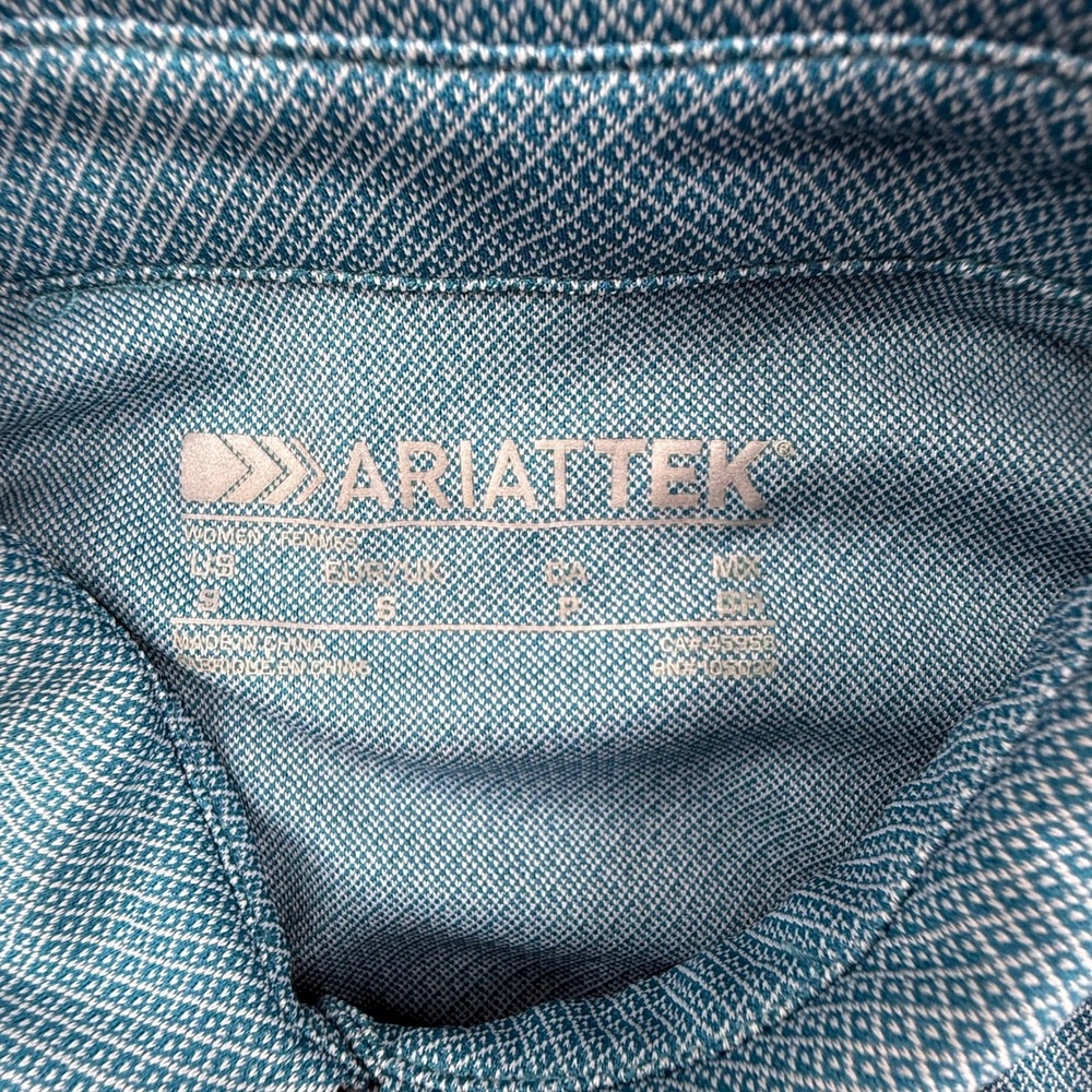 Ariat Polo Shirt Womens Small Blue AriatTek Short Sleeve Geometric Performance - Picture 4 of 8